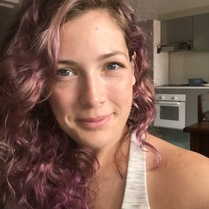 Meet your Posher, Corinne